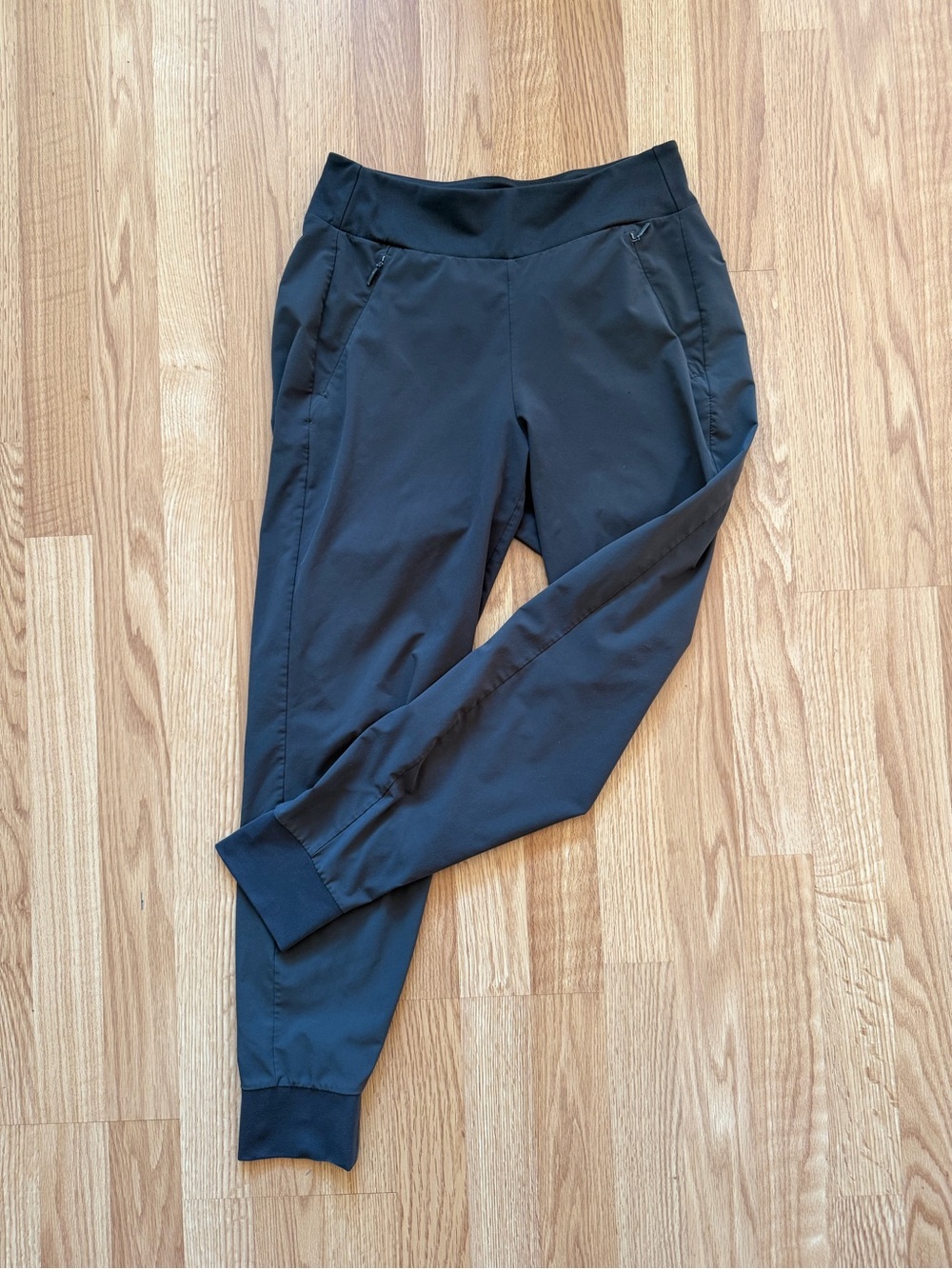 Athleta Venice High Rise Jogger Olive